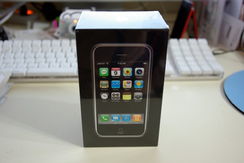 iPhone01.jpg