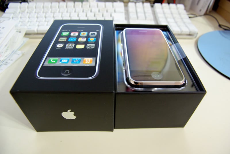 iPhone02.jpg