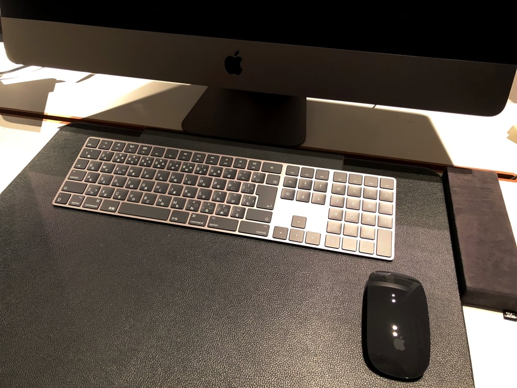 iMacPro03.jpg