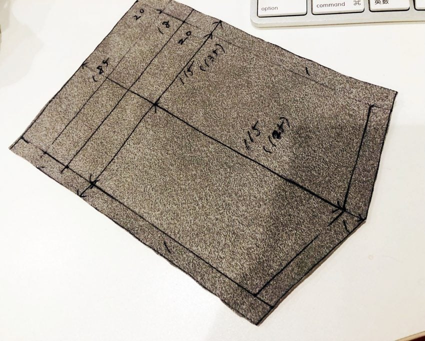 NuAns ノベルティTシャツのポケット