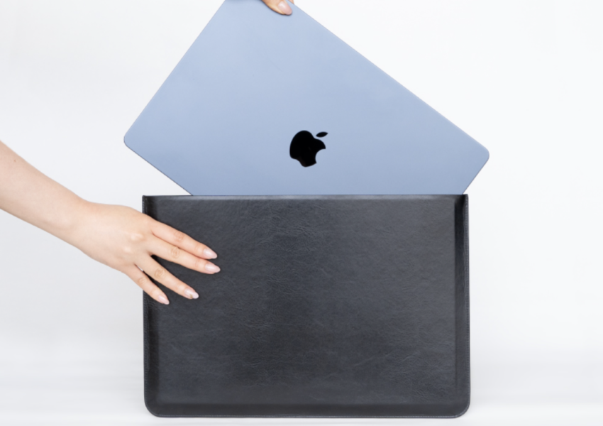 MacBook Air 15インチ用 レザースリーブケース販売中！ | 【Enriching 