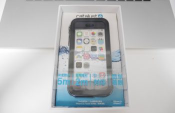 【レビュー】トリニティ、水深5mまでの完全防水・2mの耐衝撃プロテクションを誇るiPhoneケース「Catalyst Case for iPhone 5/5s」をチェック