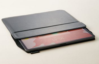 iPad Air（第5 / 4世代） / 11インチiPad Pro（第4 / 3 / 2 / 1世代）[PadSleeve] スリーブケース（販売終了）