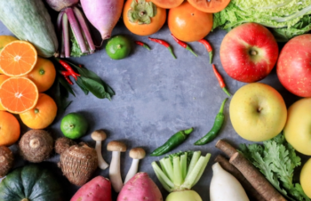 冬の健康をサポートする野菜と果物。体調管理に役立つ栄養満点の食材